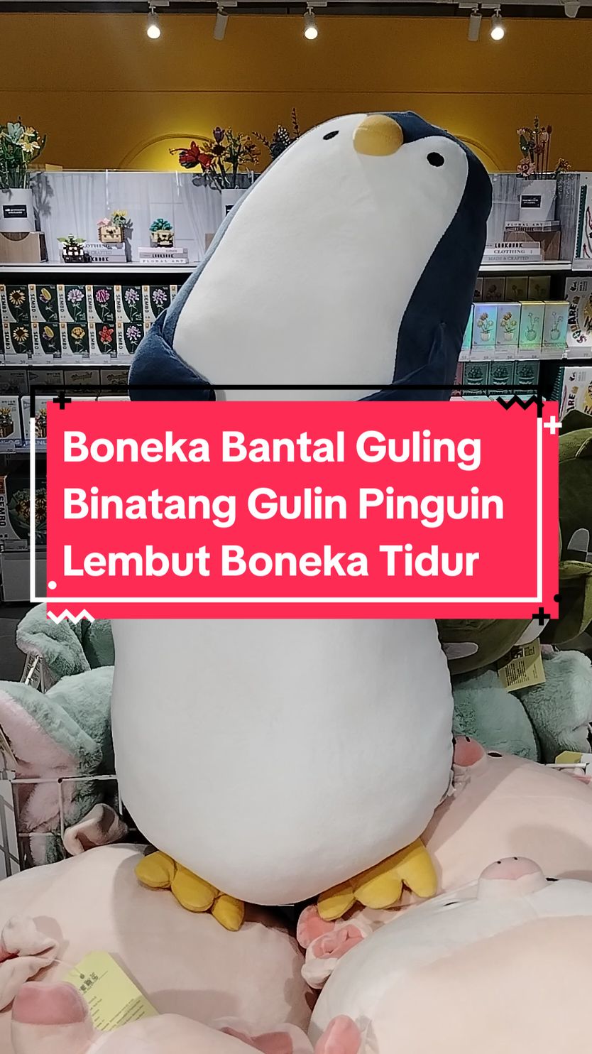 Boneka Bantal Guling karakter Pinguin dengan tinggi 80 cm.  bisa dimainkan anak bisa juga untuk guling tidur kamu.  #gulingkarakter #bantalguling #fyp #racuntiktok 