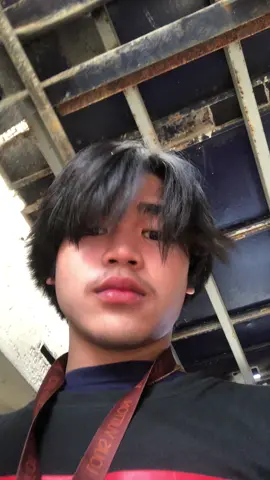 👷🏻💖😔