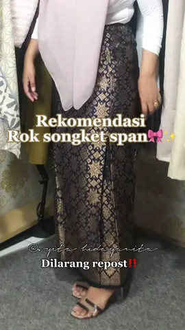 Rok songket span✨🎀#roksongke #roksongketspan #kebayamodern #outfitwisuda #outfitlamaran #songketbatik #viraltiktok #fypシ゚ 