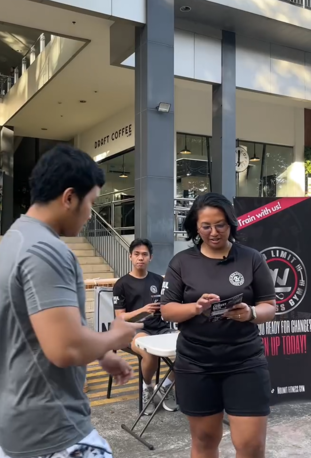 Tap on the head, hit your head on the weights—either way, you're joining the gym. 😜 📍 240 Narra St. GCN Commercial Bldg., Marikina Heights, 1810 Contact us:  📱 0955 627 6211  Like & Follow us on Facebook:  No Limit Fitness Gym Marikina  ✅OPERATIONAL HOURS: 🕐 6:00 AM - 11:00 PM M-Sat 🕐 9:00 AM - 5:00 PM Sun ✅ MODES OF PAYMENT 🏦 BANK TRANSFER 💳 DEBIT and CREDIT CARD 📲 GCASH ✅ ALL MODES OF PAYMENT ARE  ACCEPTED! #NoLimitFitnessGym  #NoLimitMarikina  #NoLimit #MarikinaHeights  #Marikina  #gymmarikina #ConcepcionDos  #ConcepcionUno #ParangMarikina #RanchoMarikina  #Fitness  #Health #Wellness #Sports #sauna  #GymMarikina  #gym  #exercise  #Lifestyle  #strengthtraining  #workout  #weightlosschallenge #Boxing  #Yoga  #Zumba