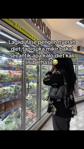 Plis semangatin akuu gess😭sampe nangis mikirin bakal berhasil atau ngga diet kali ini🙃#diet #2025glowup #cheatday #fyppppppppppppppppppppppp #weghtlossjourney #intermitentfatsing 