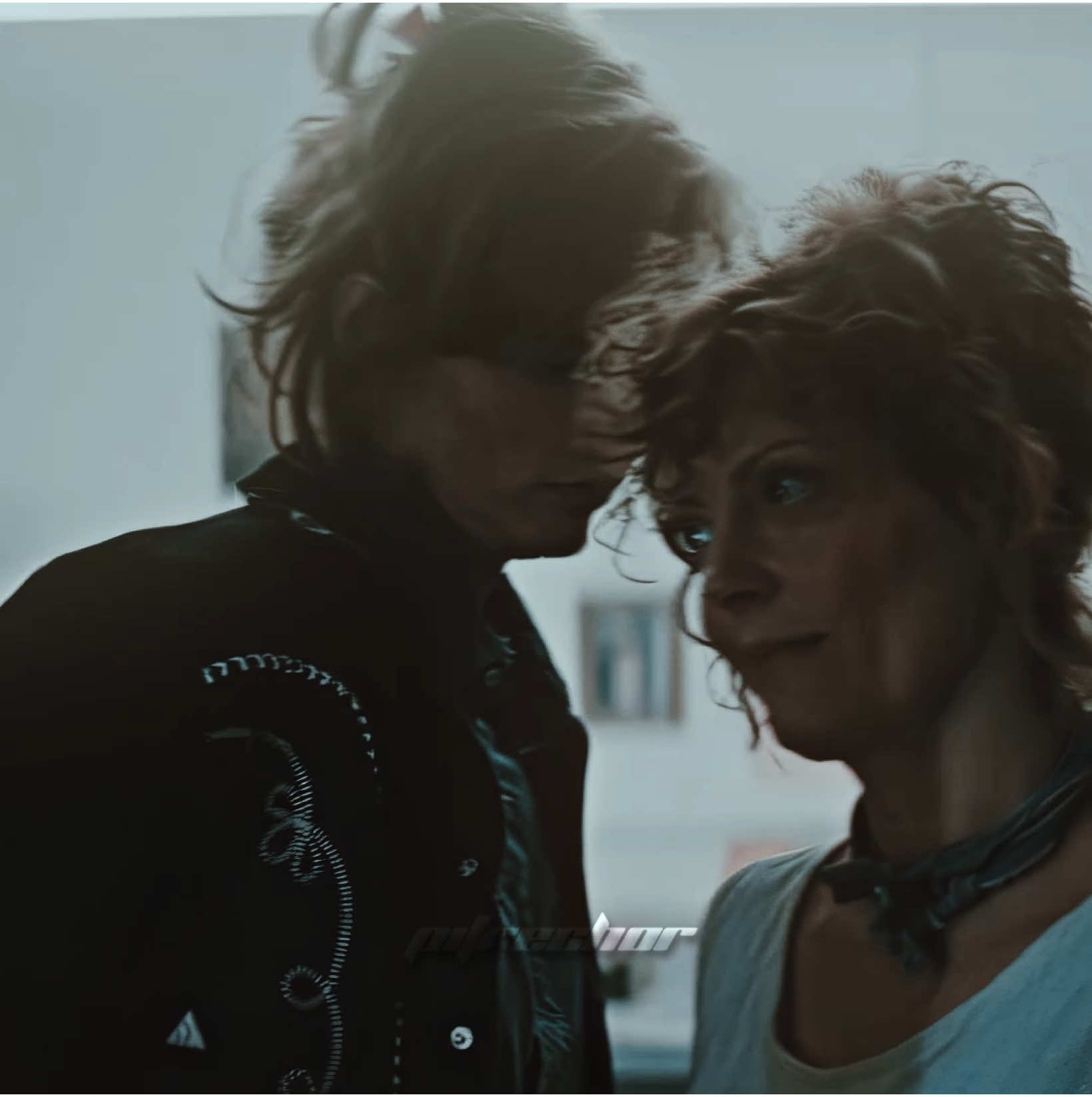 #THELMAANDLOUISE they were more than friends - #thelmaandlouiseedit #thelmaandlouisemovie #geenadavis #susansarandon #wlw #wuhluhwuh #foryou #fyp #90sedit 