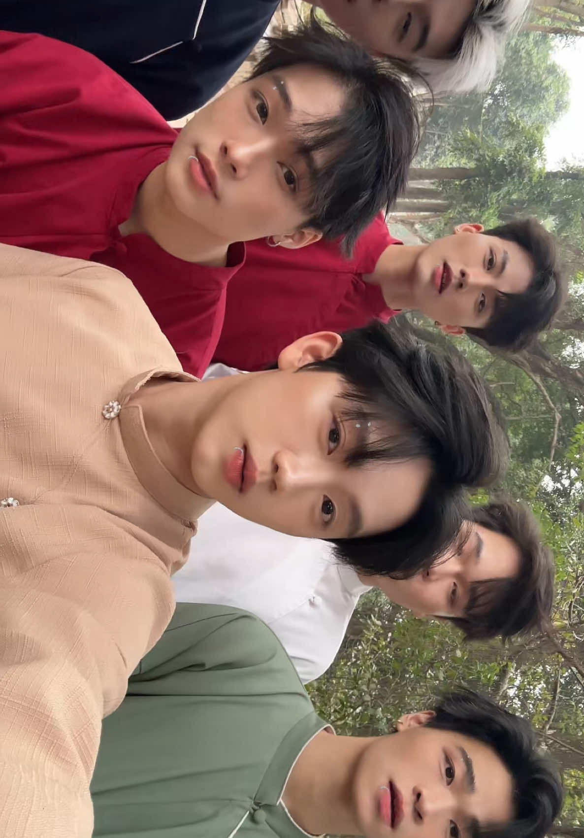 nhìn trời mây ⛅️ #viral #fyp #learontiktok #hphuc 