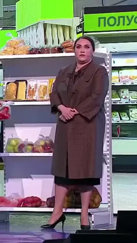 Королевские креветки и нарезка советы от тещи#теща #юмор #смешно #уральские_пельмени #смешнодослез