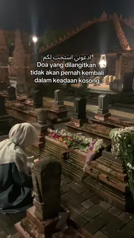 allahuma barik🤲 #ziarahwali #ziarah #kudus #nyaihjhamdanah #nyaihamdanah  #ippnustory #fypage #fypシ゚ #fyppppppppppppppppppppppp #nyaihamdanah #ziarahkudus 