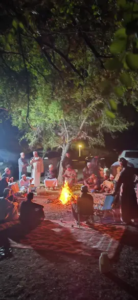 انا انا ونيت يوم الليل دنا ونين اللي بعلاته حزينا مضت لايام محد سال عنا ولا من صوبهم هاتف اينا #اسعد_البطحري_ذوق_فن_ابداع #اكسبلور #اكسبلور explore #اكسبلوررر