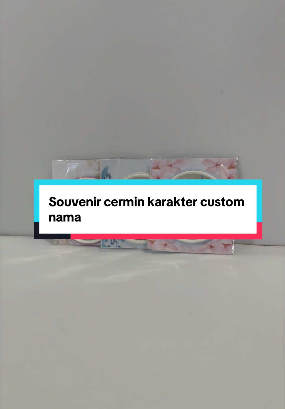 #souvenircermin#cerminbulatkarakter#souvenircermin#souvenirkaca 