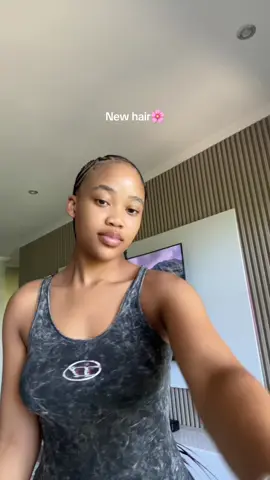 SHANDA PHA🌸👅 #CapCut #mellissa_khumalo #contentcreator #influencer #tiktoksouthafrica #sama28 #fyp #braid #braidstyles #hairinspo #hairstyle #straightbackhairstyles 
