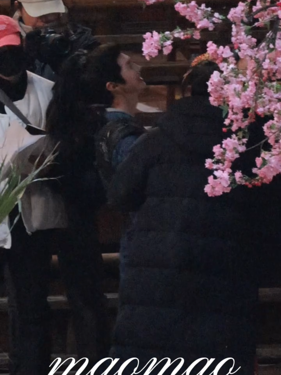 คิสซีนอะไร ซ้อมซะขำหงายหลัง  😆😆 วันนี้ผกก.ลงมากำกับเอง ผู้ช่วยเลยไม่ได้แสดงเป็นนางเอกให้ดู 😅 Chasing Dreams 19/1/2025 #chenzheyuan #เฉินเจ๋อหย่วน #陈哲远 #chenzheyuan陈哲远 #Chenzheyuan #陈哲远 #陈哲远chenzheyuan #陈哲远 #เฉินเจ๋อหยวน  #ChasingDreams #แอบรักให้เธอรู้ #ChenZheyuan  #DarkNightAndDawn #hiddenlove #fatedherats #thewhiteolivetree 