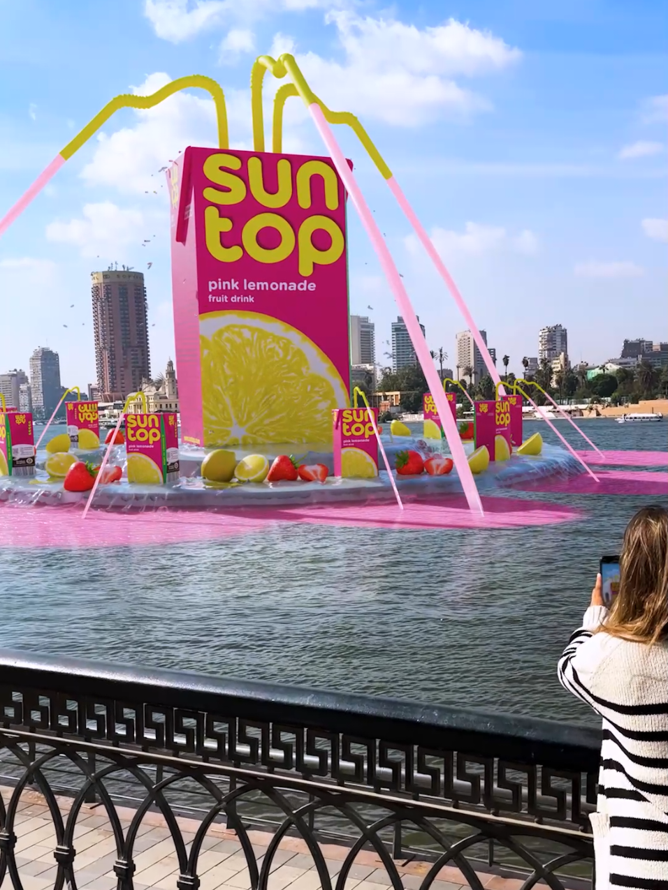 The Nile of pink lemonade! Our latest CGI ad for @momentumegypt & @Suntop Egypt #vfx   #cgi  #vifxstudios  #vifx  #cg #3D #mixedreality   #future #ai #AR #VR #virtualreality #marketing  #advertising  #viral #fyp 