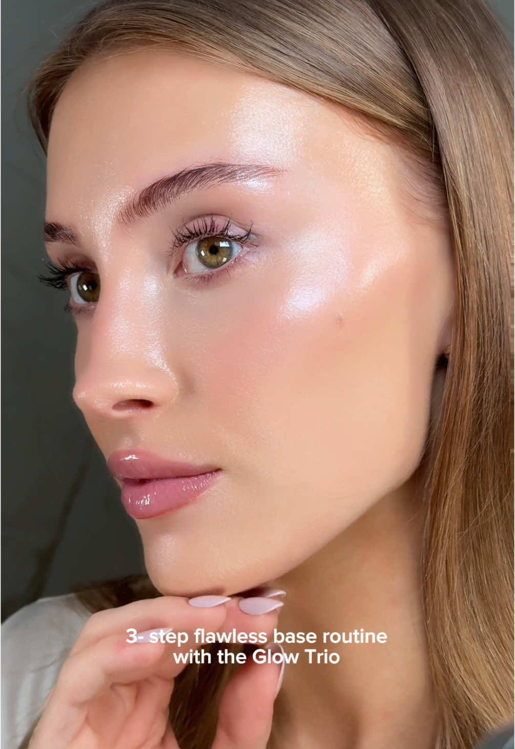 Ad for @Armani beauty Easy 3- step routine to a flawless makeup base ✨ Luminous silk foundation, concealer & Acqua highlighter 🤍 #makeup #Armanimakeup #Armanibeauty #luminoussilk #glowtrio
