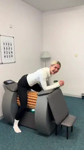 Fab great first session at the Roll shape studio with Jannine! Feeling amazing 🤩🫶🏼 #rollshape #lymphaticdrainage 