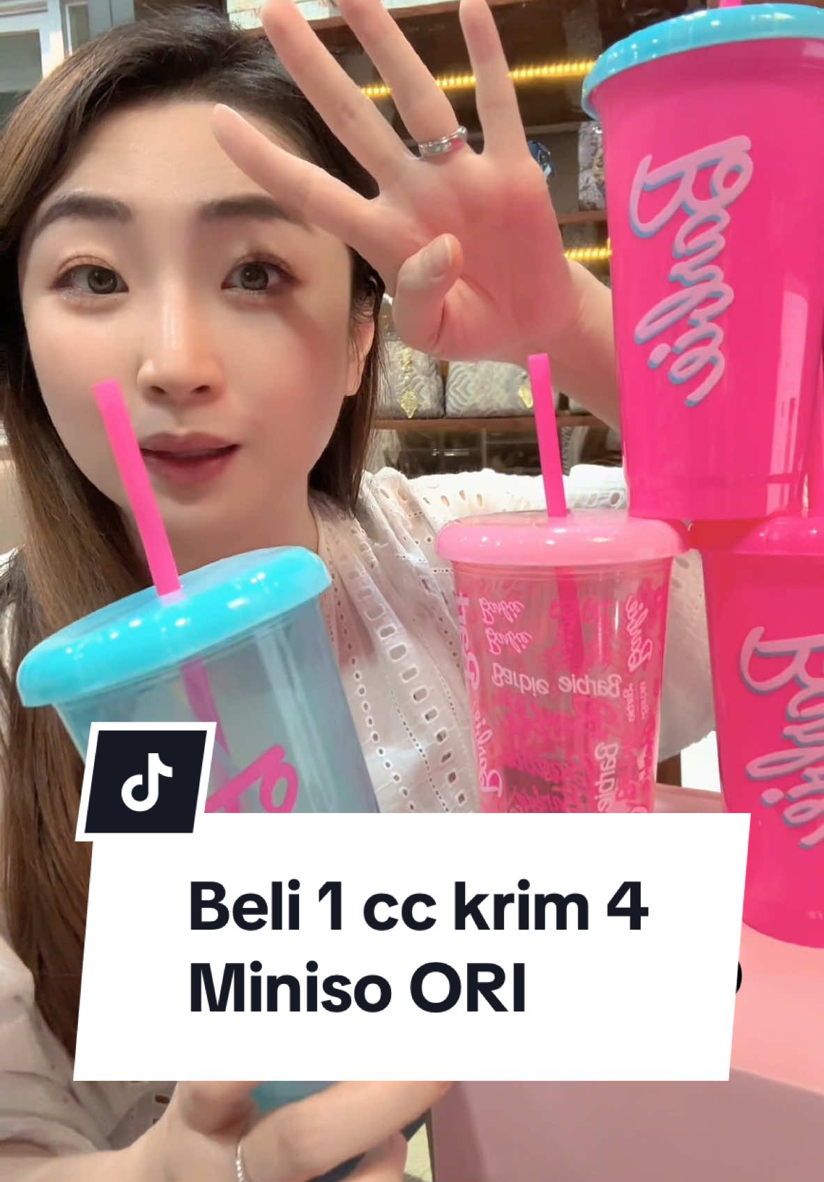Beli 1 dapat 4.kerennn banget tumbler plastik pp #miniso #minisoindonesiaperfume #fyp #viral #racunlisaquincy1 #lisaquincy #viralfyp #tumbler #tumblerminisoxbarbie 
