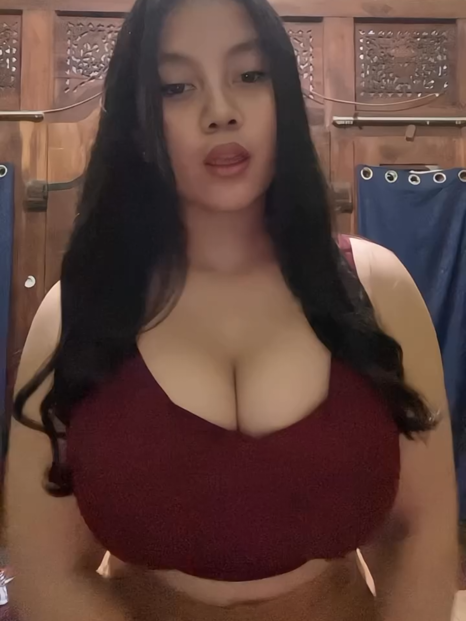 galeri gadisbali instagram : stfcintyalopez #gadisbali #bali #jegegbali #baliindonesia #balitoday #trunatrunibali #indonesia 