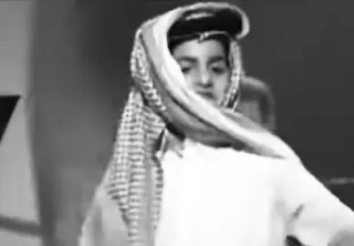 وش تنتظر يا محرق القلب بالنار ما تستلم روحي وتقضي عليهااا أنا رمتني في محبتك الأقدار والروح سو اللي تبي اليوم فيهااا #foryoupage #اكسبلورexplore #4u #ممُكن_مزون 