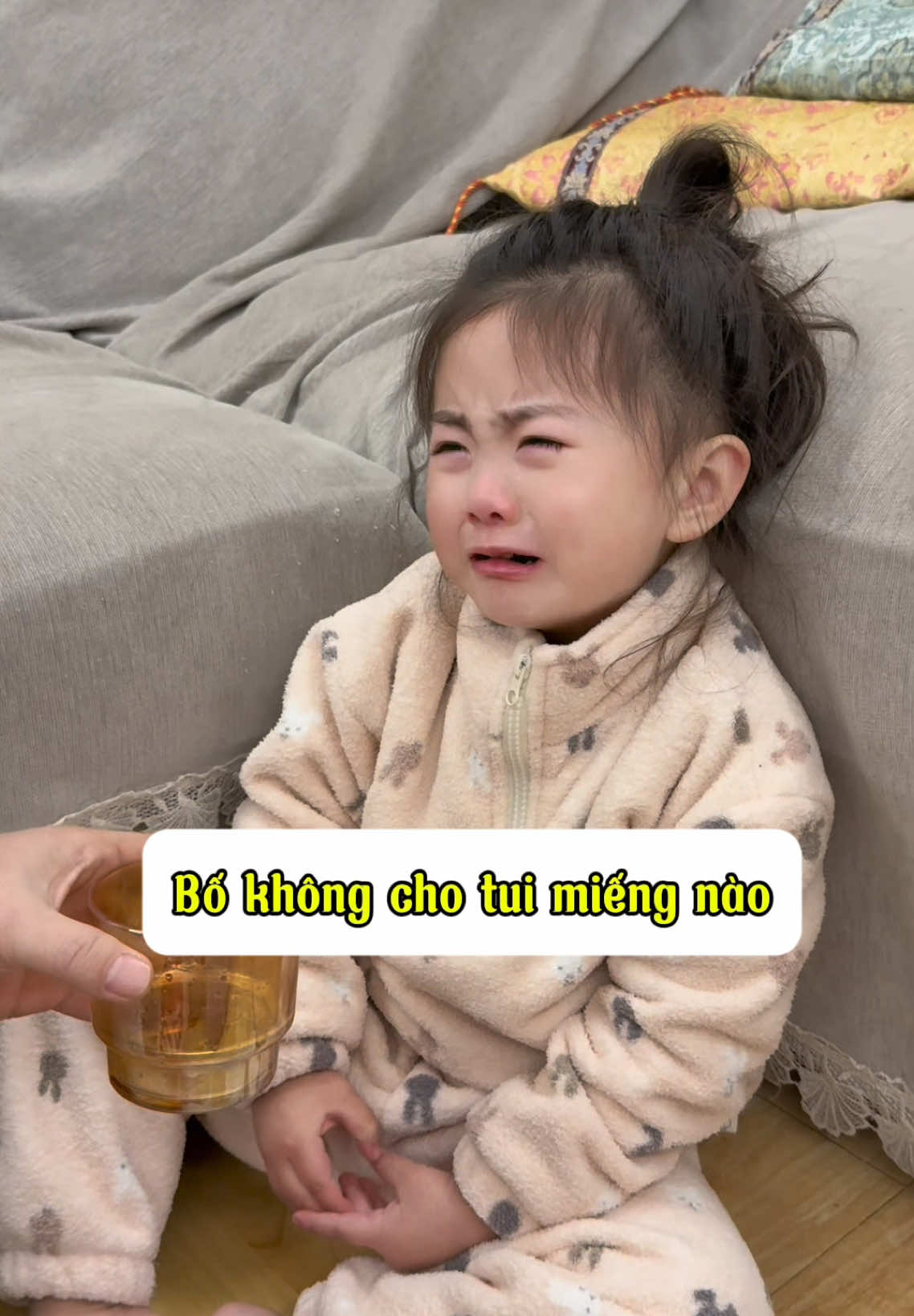 Nay em Liu ốm, papa học thêm được kĩ năng cho em uống thuốc #liuliu #liuliutrungquoc #baby #babylove #embe #cutebaby #babiesoftiktok #xuhuong #fyp 