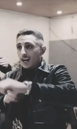 @anasabosnineh اعلى ما بخيلك ركبة #انس_ابوسنينة #تصميمي #اكسبلور #fyp 