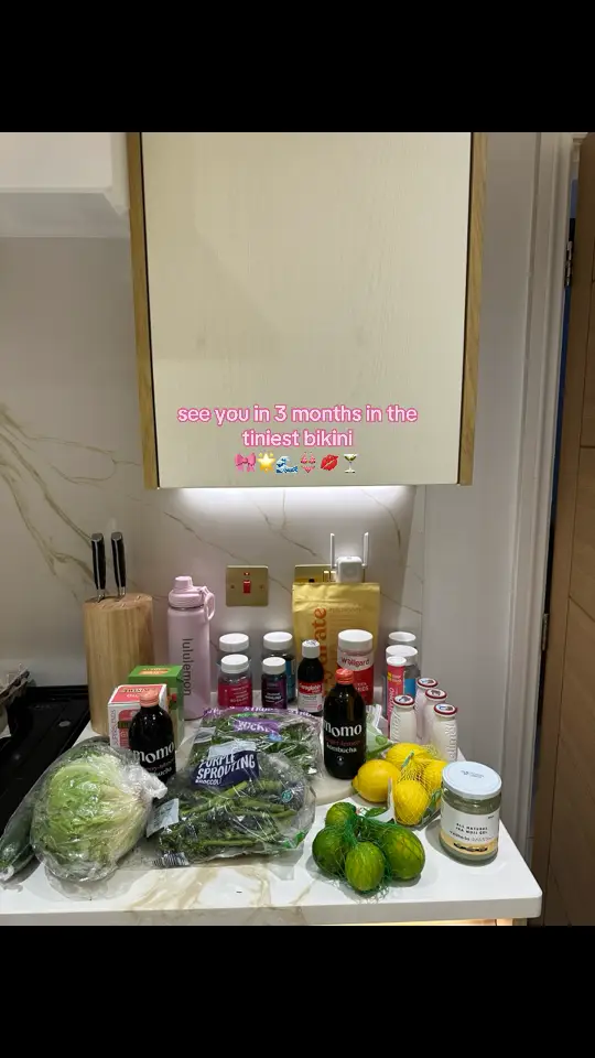 summer ready🎀🌟👙💋 #summerprep #Summer #healthyeating #cleaneating #75dayhardchallenge #almonddaughter #wieiad #relatable #wellness #SelfCare #pinterestaesthetic 