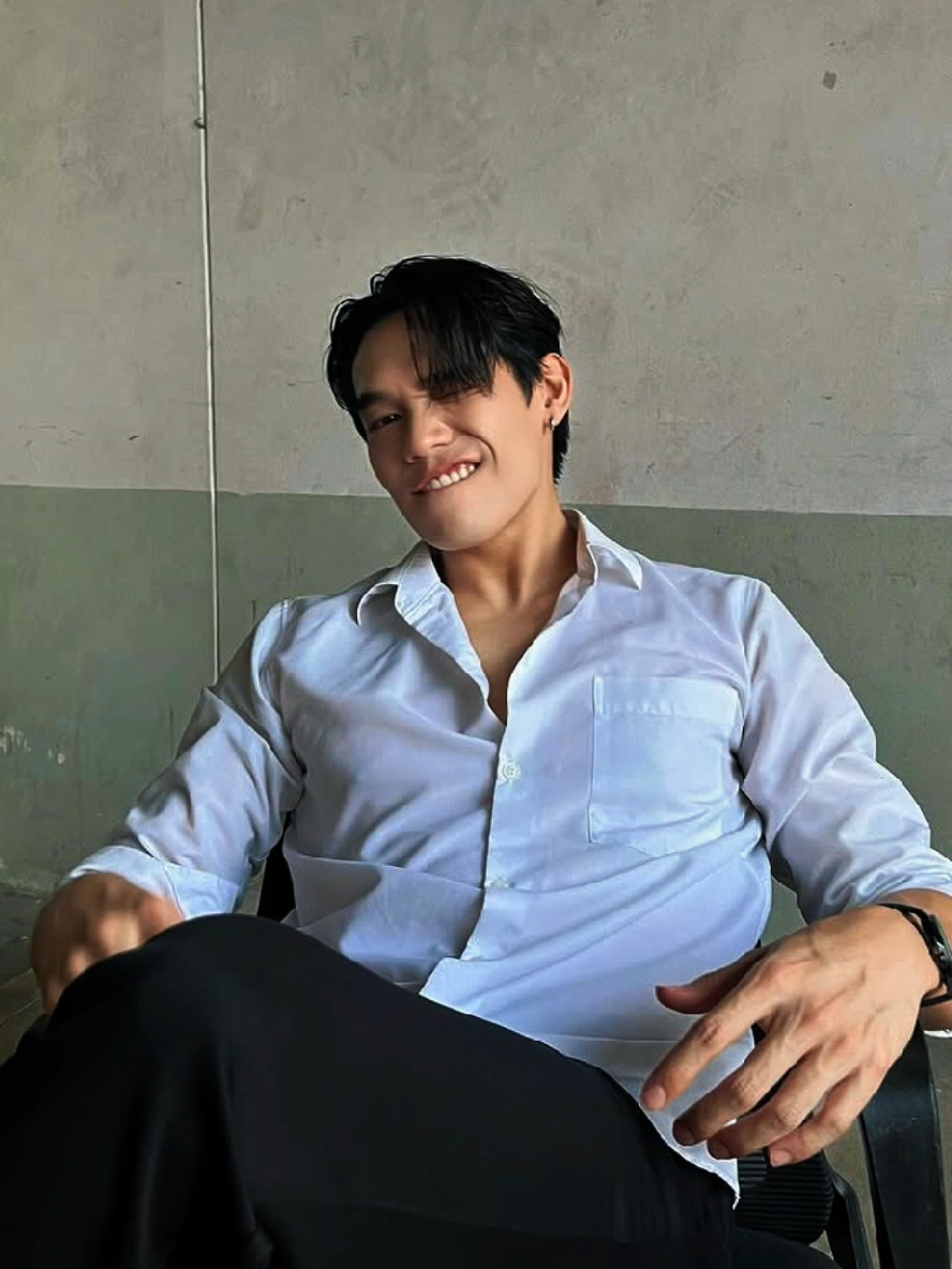 he knows the power they have @ngernnn ... #ngernnn #arthit #foureveryou #wabisabi #mrloverlover #bl #fypp 