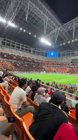 Terima kasih jak mania telah memberikan ruang untuk kami bertandang💜🧡  #persita #persija #jakmania #persitafans #jis #jakartainternationalstadium 