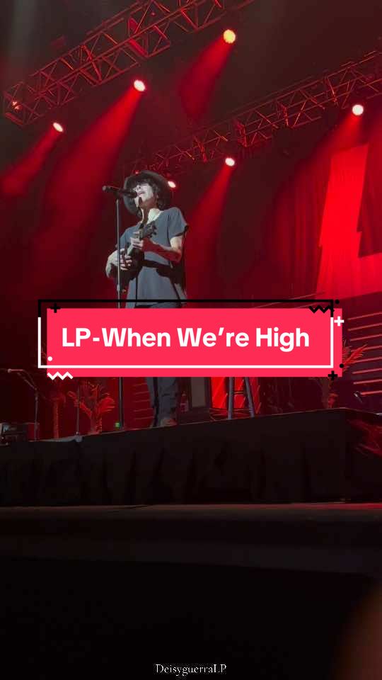 When we’re high🎸♥️ @Iamlpofficial  Love Lines North America Tour  House of Blues Boston🇺🇸 Noviembre 8,2023 @hobboston #lp #iamlpofficial #lovelines #Iplovelines #iamlp  #lptour2023 #LPAngels #whenwerehigh #lptour2024 #tour #iamlp #houseofbluesboston