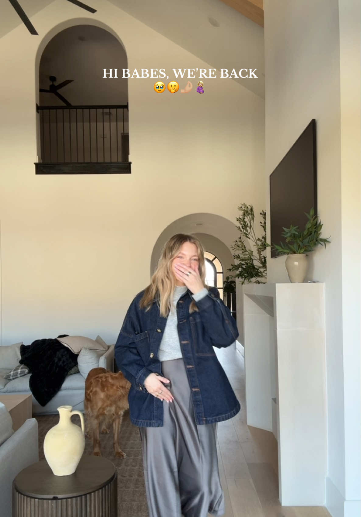 The first sound that popped up 🫣 #tiktokisback #momtobe #pregnanttiktok #maternityoutfits #fyp 