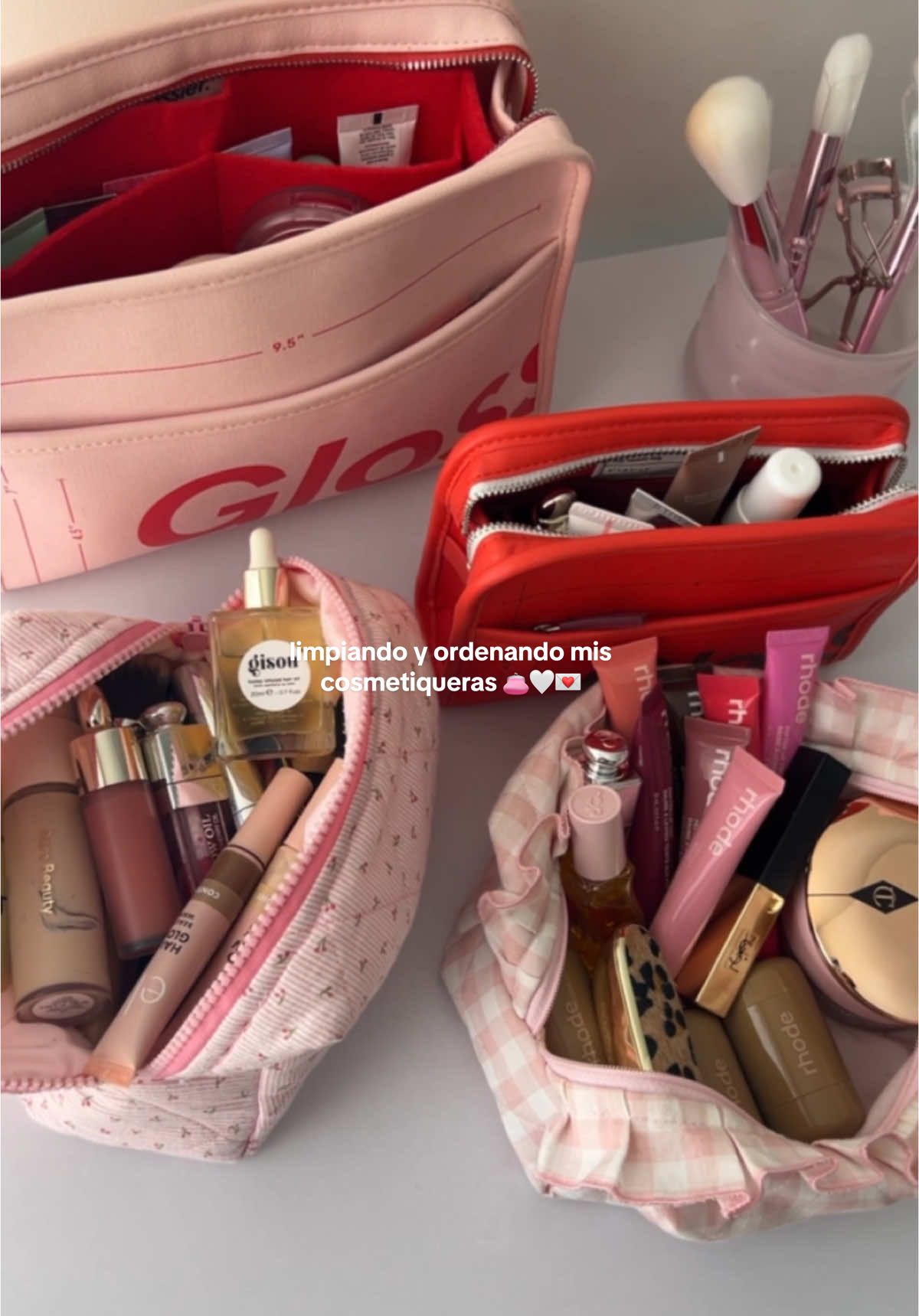 Limpiando y ordenando mis cosmetiqueras 💌🎀🍡👛 #organizando #makeupcleaning #cleaning #CleanTok #organization #beauty 