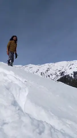#onthisday Gabeen jaba park 😀 #swat❤️🌲 #swat_valley🇵🇰👌 #ptmzindabad #ptm #wewantjusticeforsidhumoosewala #exploring #mountainsview #wewantpeace 