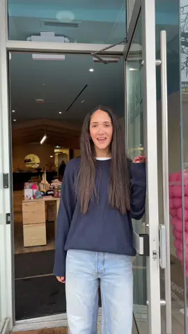 Welcome to our crib 🥰💙 #housetour #tour #toronto #kimkardashian #trendingvideo #fyp #fypp 