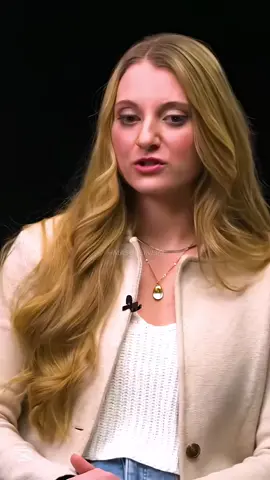 MICHAEL KNOWLES TURNED HER WOKE INSANITY AGAINST HER 🤡😂 @MichaelKnowles #foryo #fyp #michaelknowles #feminismo #podcasts 