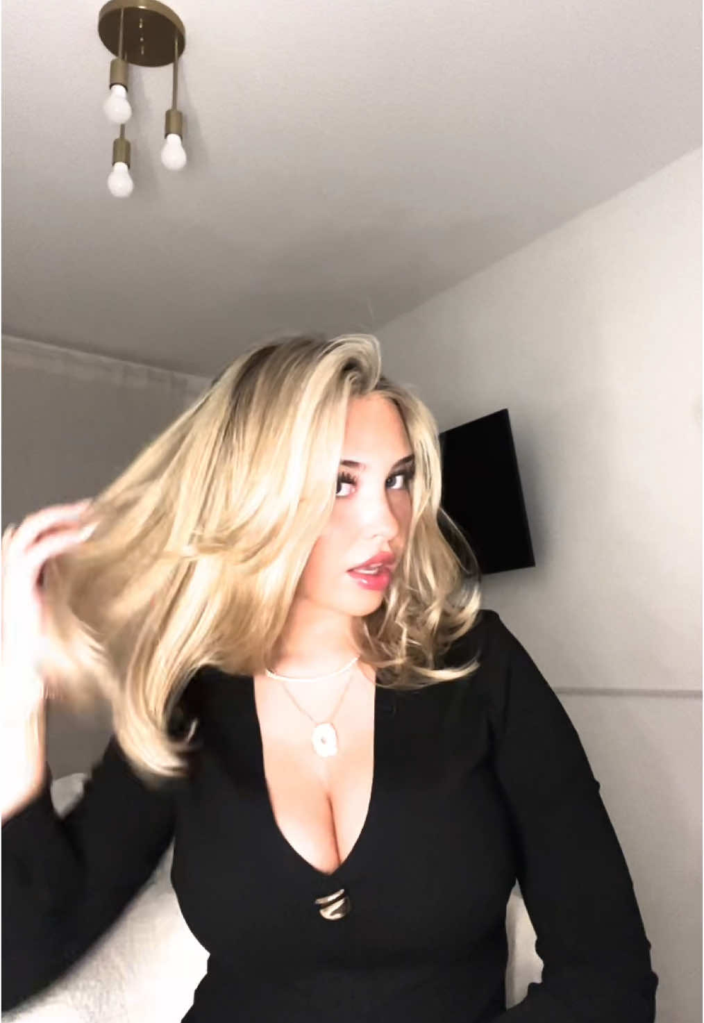 ig: dianaaa.fs 🧸 #fyp #fouryou #newhair #blondehair #videoviral #viral_video #lipsync 