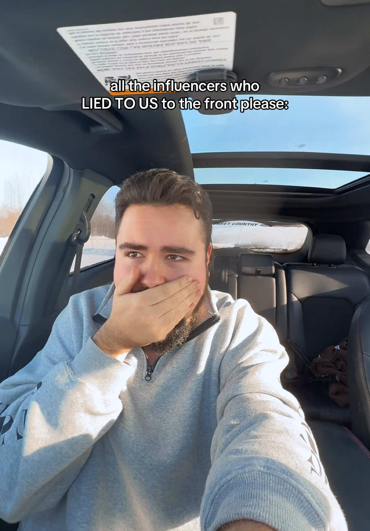 WELCOME BACK AMERICAN FRIENDS, however i do have some questions ☝️😅 #tiktokban #tiktokisback #tiktokusa #tiktokisbanned 