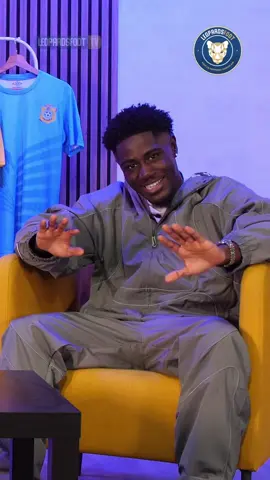 🐆 Nathanaël Mbuku s’exprime sur le surnom « identité » que ses coéquipiers lui ont donné 😅 🔗 Interview dispo sur YouTube ! (lien en bio)  ⭐️ #leopardsfoot⭐ #Congo #Interview #Mbuku