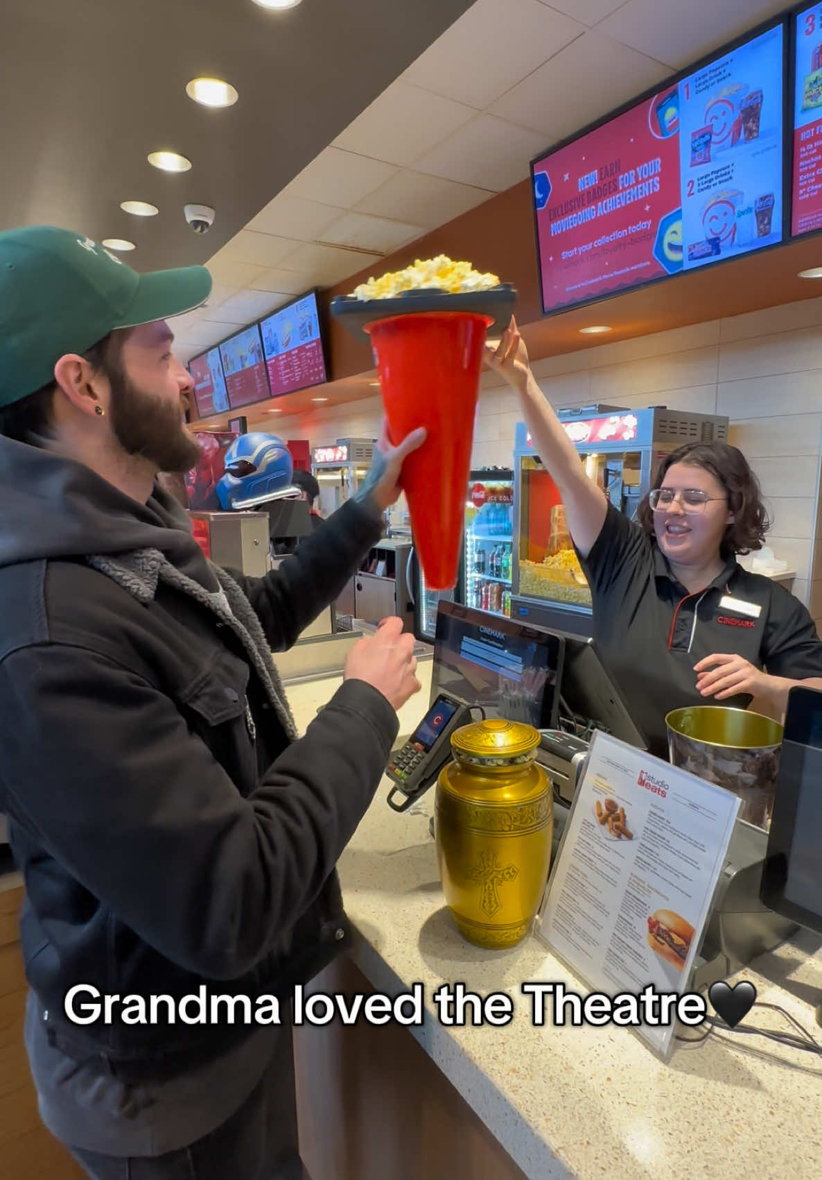 🍿 ByoBucket day at @Cinemark ⚱️#bucketday #popcornbucket #cinema #theatre #michigan #cinemark #bringyourownbucket #fup #viral 