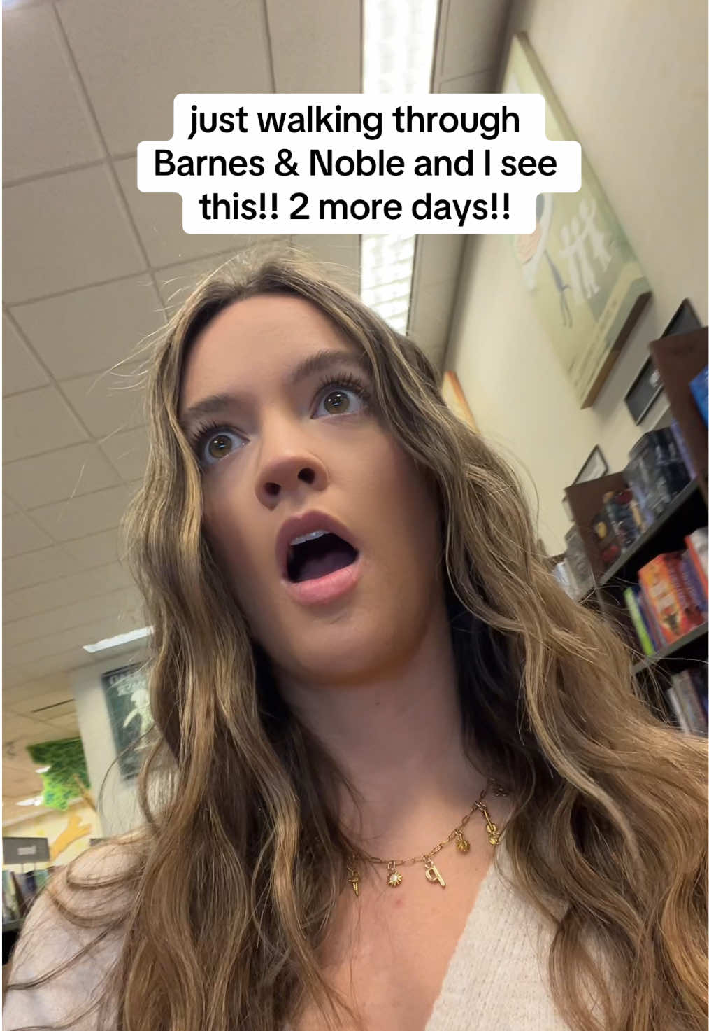 Onyx Storm!! ⚡️⚡️⚡️ I can’t believe it’s only 2 days away! I’m not going to any midnight release parties but seeing all this merch makes me regret not going! #onyxstorm #fourthwingrebeccayarros #ironflame #fourthwing #barnesandnoble 