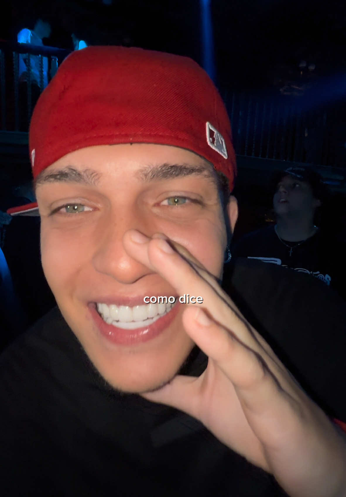 Que estarás haciendo tú por allá?? Yo estoy en Madrid vacilando 🇪🇸✌🏻 #miotramitadremix #elioleiros #2025 #españa #madrid #artist #latino #musica #nuevoartista #viral #venezuela #CapCut 