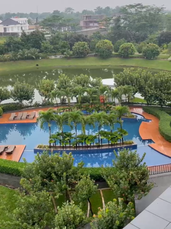 📍Santika Premiere Hotel Palembang Tipe : deluxe room king bed lake view @promohotelbylina Note❗nomor wa hanya yg di bio hatihati pen*puan👌 #promohotelbylina #testihotel #promohotelpalembang #voucherhotelpalembang #tikethotelpalembang #diskonhotelpalembang #staycationhotelpalembang #hotelpalembang  #dekorbypromohotelbylina #bucketbunga #bucketmoney #reviewhotelpalembang #fypシ゚viral #fyppppppppppppppppppppppp #dekormurah  #dekorhotelpalembang #palembanghotelpromo #cakehotelpalembang