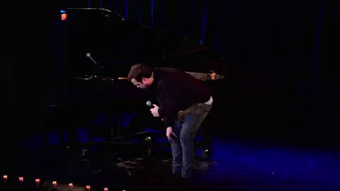 אודי כגן סטנדאפ - סרטים מדובבים😂 ##צחוקים #הומור #סטנדאפ #קומדיטוק #פוריו #viralvideo #R.N.G.A