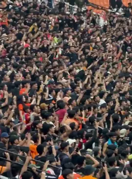 dihina tidak tumbang  kalah di kandang, ga dulu bang 😝 #JakartaMentality #PowerOfJakmania #MacanKemayoran