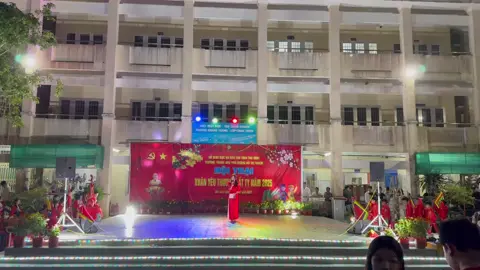 Bản full của a2 nhe, tuy kh hoàn hảo nhưng đã cố gắng..!#xuhuong #10a2htn #fyp #tet2025 #camtrai #vannghetruong 