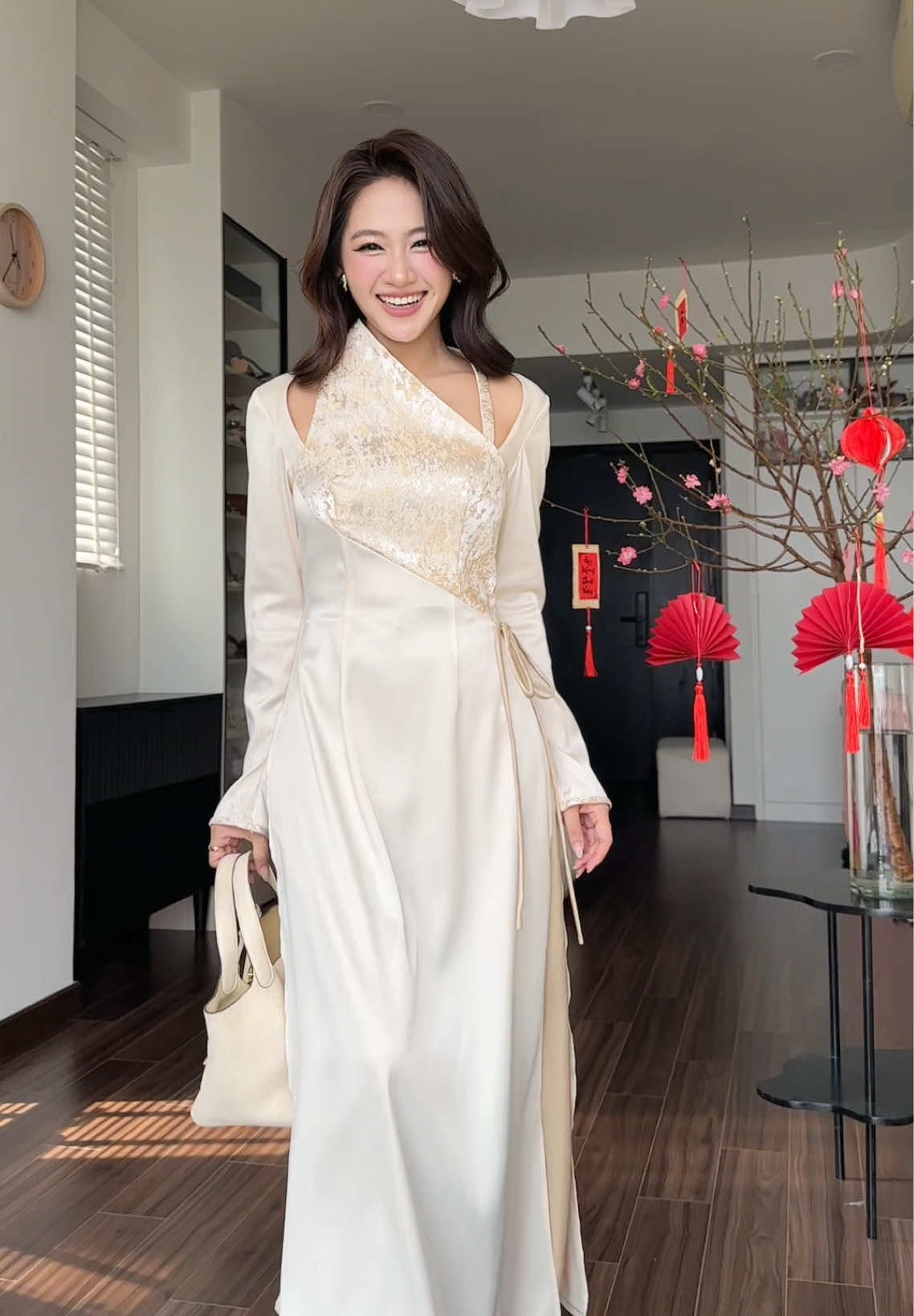 Áo dài Xuân Ly thướt tha và nhẹ nhàng cho các nàng yêu du Xuân ✨🥰 #KCLOSET #mixandmatch #outfit #fyp #shopping #OOTD #fashion #tet #aodai #style #grwm 