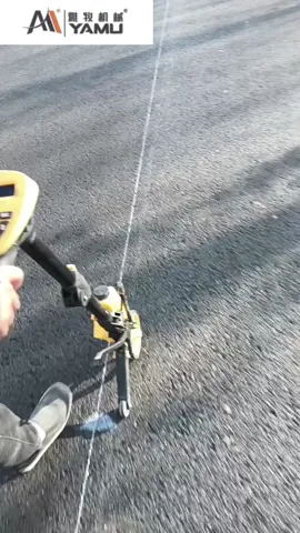 Road marking positioning #roadmarkingmachine #pavementstriping #trafficmarking #roadconstruction #roadconstruction #pavementmarking #coldpaint #coldpainting 