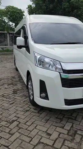 DIJUAL HIACE PREMIO TAHUN 2020!!! ✔️ful audio android karaoke mic ✔️lantay rel istimewa ✔️lantay vinil bermerek anty baktery ✔️mesin orisinill pabrik ✔️pajak hidup ✔️body2 ful ori kaleng ✔️kaki2 senyap poll ✔️band 4 kondisi 90% ✔️audio gleer suara enak poll ✔️dalaman jos pake jok rimba 15supir ✔️plapon bersih ori ✔️surat2 komplit bpkb ready Selebihnya cek aj hiace premio kami jual jaminan siap kerja tidak mengecewakan pembeli tau barang merapat no ada dibio serius japri aj #hiacelover #hiaceluxurypremio #hiaceindonesia #jualhiacecommuter #jualhiacepremio #premio #jualbelimobilniaga 
