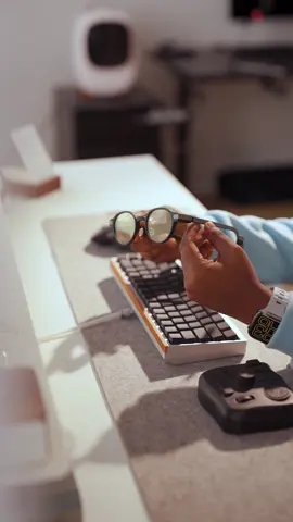 The Even Realities G1 are the perfect glasses for minimalists but with a lot of hidden technology that I’ve really not experienced like this. #tech #eventealities #aiglasses #wearables #techtok #fyp #fy
