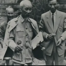 trên ngực áo này không một tấm huân chương #BacHo #VietNam #nguoivietnam #phamtrunghiep1 