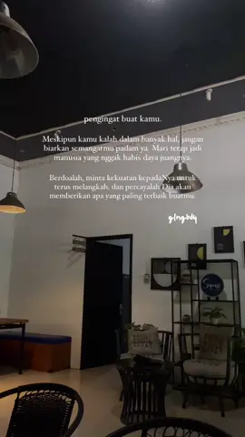 kalau lagi gagal jangan patah semangat yaa, Allah tau kok kapan waktu yang tepat buat mengabulkan doa doa kamu  #affirmationoftheday #affirmationsdaily #reminder #reminderislamic #quotesislami 