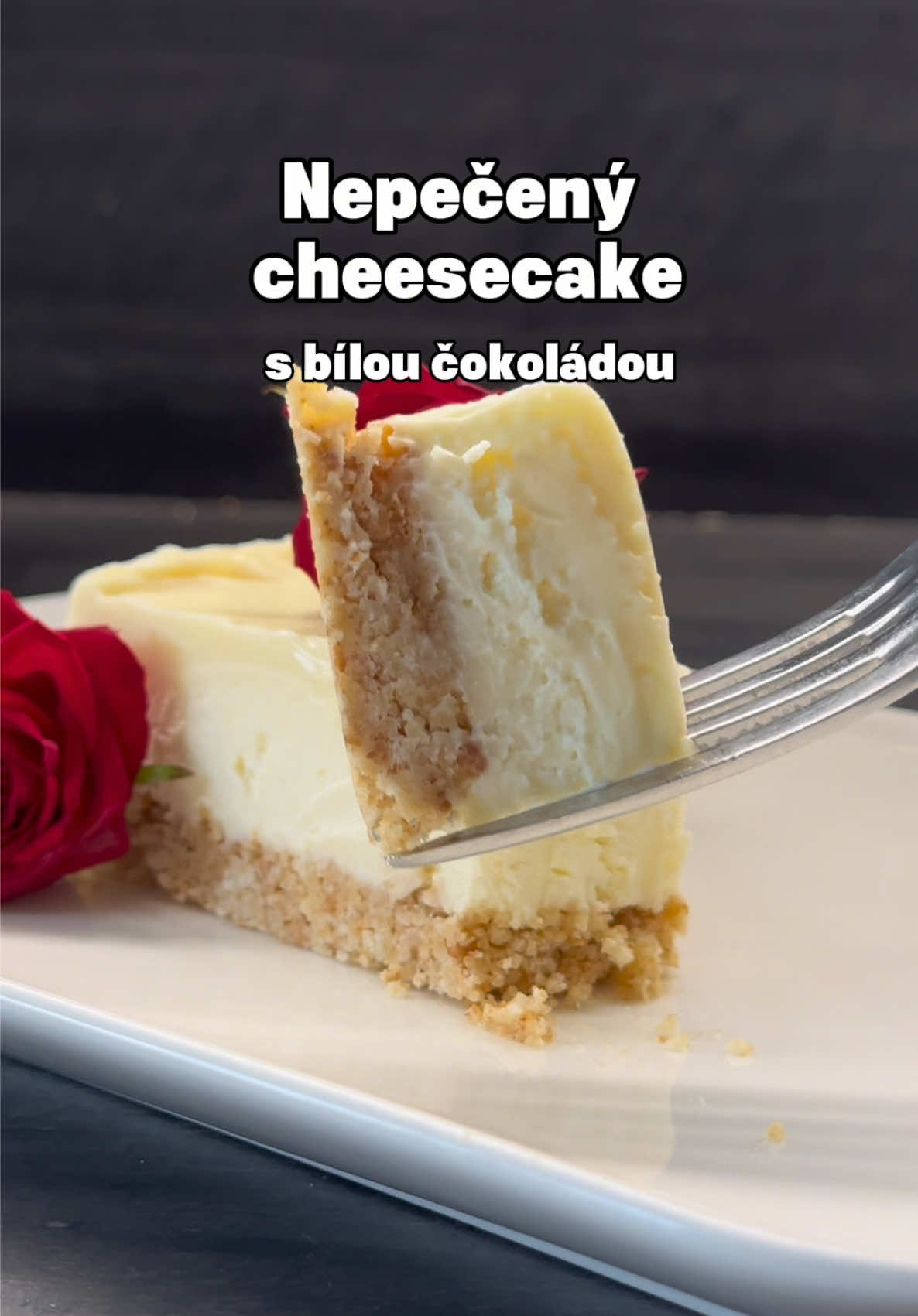 mňam! 😍 @Lucia Knihova ❤️ #noahoj#varimeprochlapy#trend#viral#cheesecake  nepečený, dezert, dort, bílá čokoláda, cheesecake