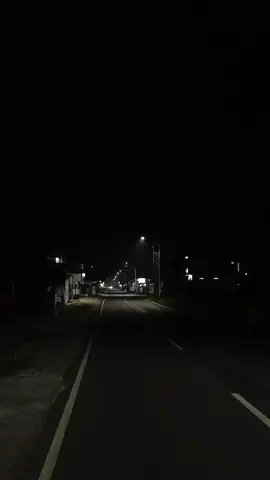 ubur ubur ikan lele joget lee.. #jowopride #jowokuciwoo #lyrics #fyp 