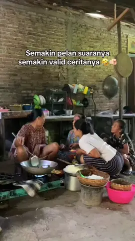 Semakin pelan suaranya, semakin valid ceritanya 