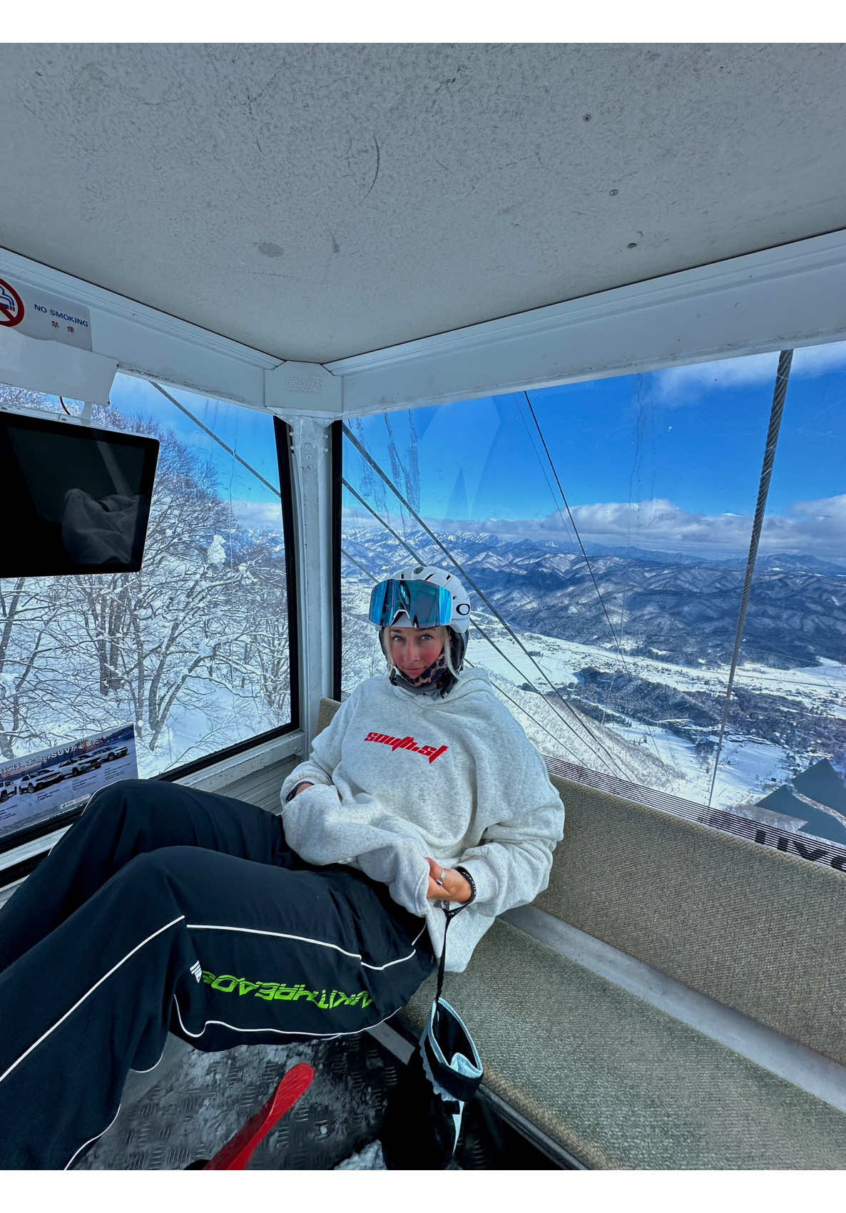 Long rides up the top 🇯🇵 ❄️ 🏂  • • • #hakuba #japow #snowboarding #hakubavalley #backcountry #japanalps #nagano #powder #snowboard #skiing #happoone #winter #skiresort #splitboarding #japanwinter #beautifuljapan #thephathouse #capturehakuba #japantrip #pow 